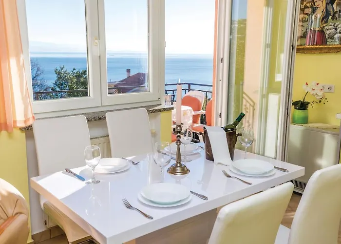Appartamento 1 Bedroom Awesome In *