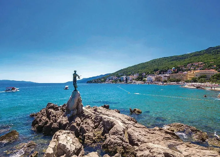 1 Bedroom Awesome In Appartamento