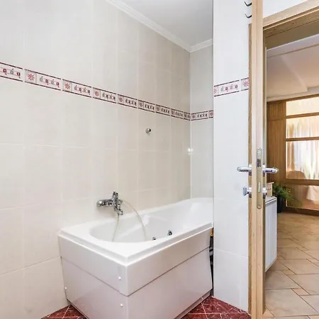 Apartment Stunning In With House Sea View Volosko